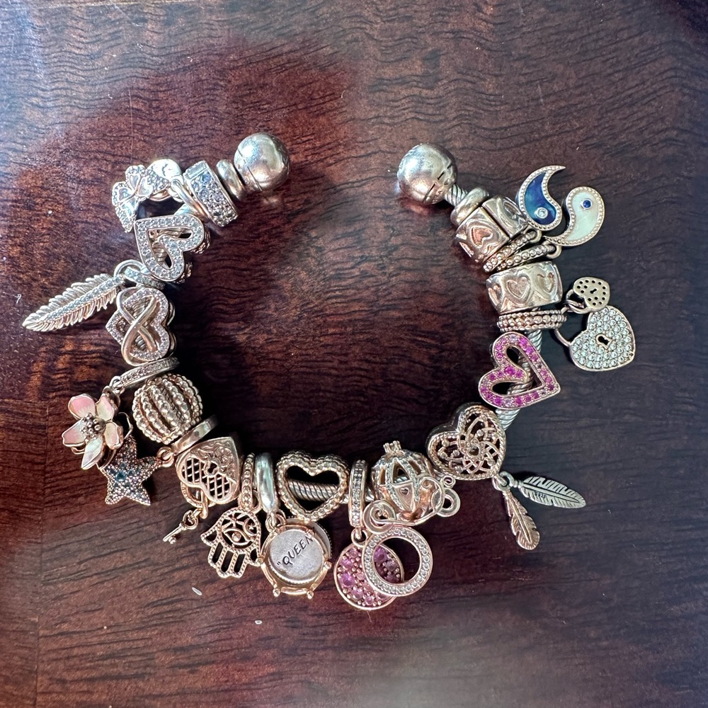 Pandora rose gold bracelet set